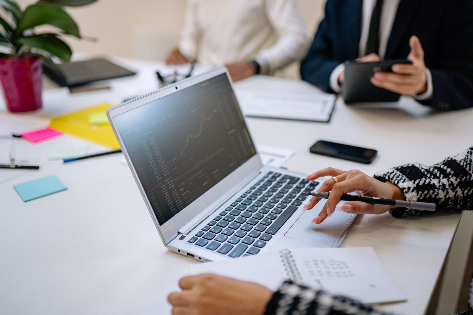 Reunião de estruturação de atendimento em agência após o diagnóstico de atendimento